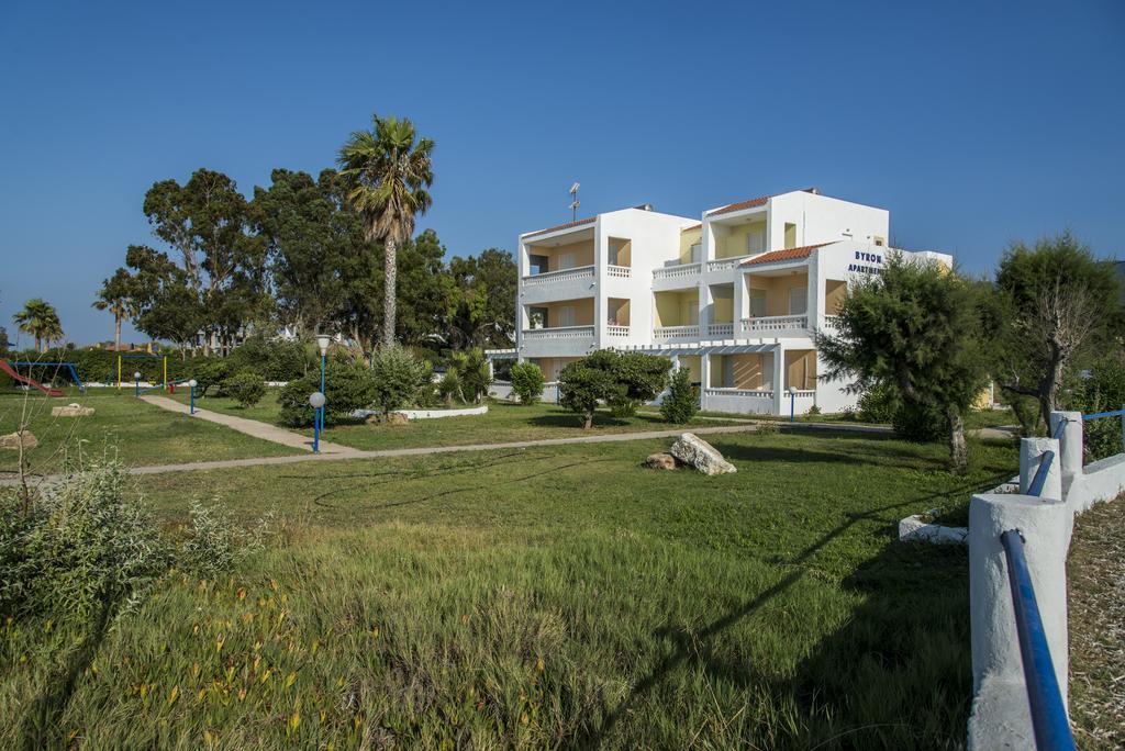 Byron Apartments Tigaki 외부 사진