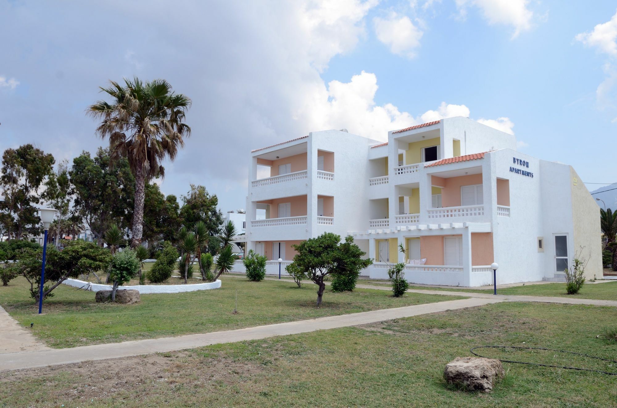 Byron Apartments Tigaki 외부 사진